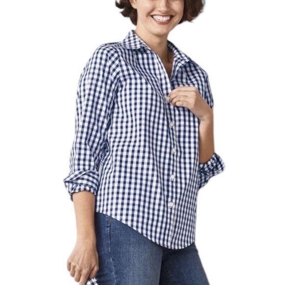 LL Bean Wrinkle-Free Pinpoint Oxford Shirt In Navy Plaid Check Women’s L - Picture 1 of 11